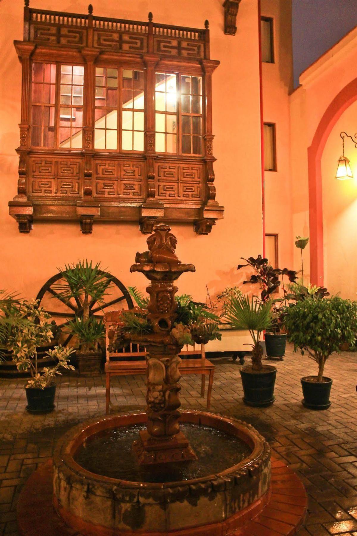 Hotel El Ducado Лима Екстериор снимка